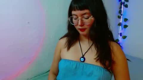 Snapshot of mily_baker chatting on January 30, 2025, 10:19 pm mily_baker online show from January 30, 2025, 10:19 pm