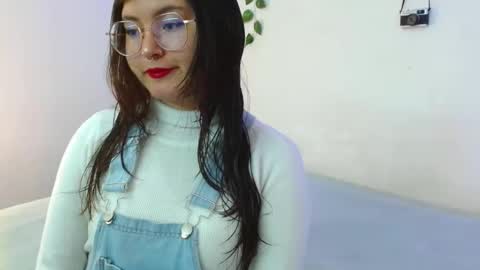 Snapshot of mily_baker chatting on March 12, 2025, 6:22 pm mily_baker online show from March 12, 2025, 6:22 pm