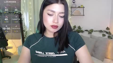 Mily online show from December 3, 2025, 9:57 pm