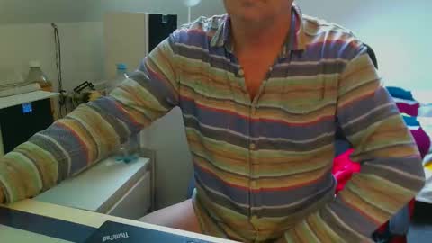  Milymen26  Polish man  master  fereskik straight mature online show from March 16, 2026, 11:58 am