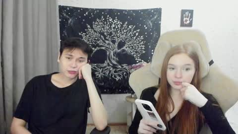 Snapshot of milymi_ chatting on January 15, 2025, 8:26 pm Milena and Jasper online show from January 15, 2025, 8:26 pm