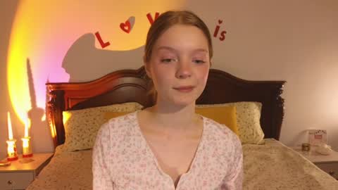 Snapshot of mimichelle chatting on January 9, 2025, 12:14 am mimichelle online show from January 9, 2025, 12:14 am