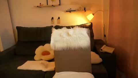 Mimi online show from November 7, 2025, 11:05 pm