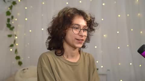  IRIS  online show from September 19, 2025, 9:00 am