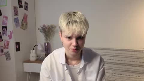 Sonya online show from October 18, 2025, 1:01 pm