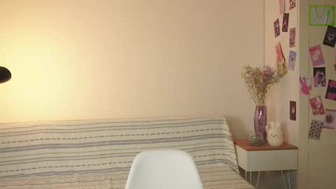 Sonya online show from October 25, 2025, 1:07 pm