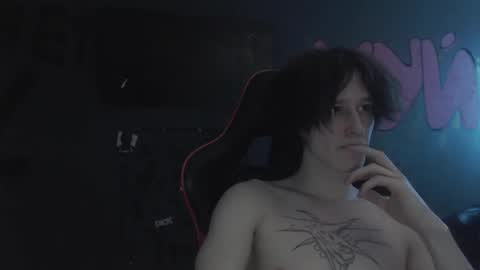 Snapshot of min1pekka chatting on October 9, 2025, 12:30 am Max online show from October 9, 2025, 12:30 am