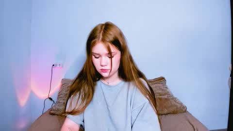 Snapshot of mina27372 chatting on January 17, 2026, 3:44 am hi Im Mina online show from January 17, 2026, 3:44 am