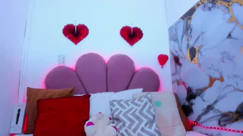 minari_ online show from February 20, 2026, 9:26 pm