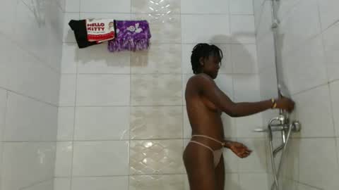 Snapshot of minatah6 chatting on November 8, 2025, 10:41 pm minatah6 online show from November 8, 2025, 10:41 pm