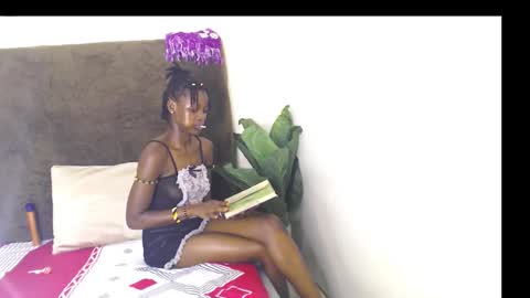 Snapshot of minatah6 chatting on November 29, 2025, 10:24 pm minatah6 online show from November 29, 2025, 10:24 pm