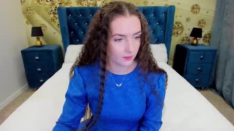 minchelskatrina online show from September 12, 2025, 7:52 am