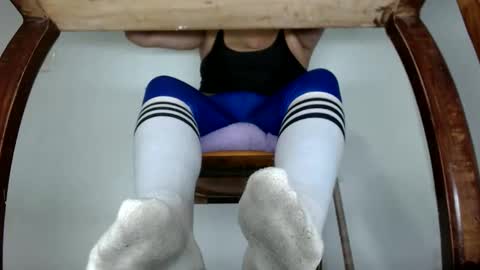 Snapshot of mindandpleasure chatting on October 18, 2025, 3:53 am Goddess Feet Latin online show from October 18, 2025, 3:53 am