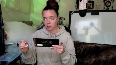 Snapshot of mindymars chatting on March 4, 2026, 1:50 pm Mindy Mars online show from March 4, 2026, 1:50 pm