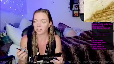 Mindy Mars online show from July 13, 2026, 7:38 pm