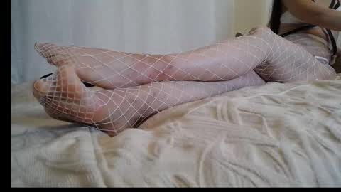 Snapshot of mindyourmanners_ chatting on November 3, 2025, 4:25 am mindyourmanners_ online show from November 3, 2025, 4:25 am