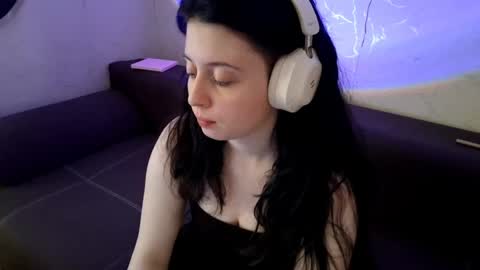 Mindy online show from March 11, 2026, 4:29 am