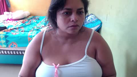 Andrea online show from September 20, 2025, 2:51 pm