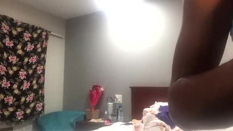 Snapshot of minniehunney chatting on November 18, 2025, 1:15 pm minniehunney online show from November 18, 2025, 1:15 pm