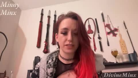 Snapshot of minnyminx chatting on December 16, 2024, 12:37 am Minx online show from December 16, 2024, 12:37 am