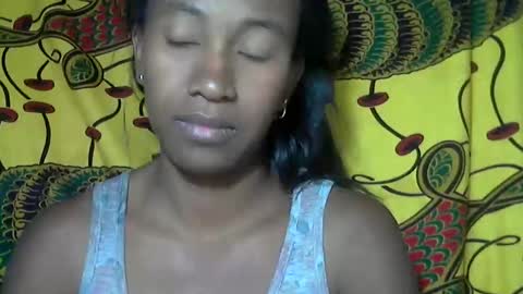 Snapshot of minouch211907 chatting on September 24, 2025, 6:11 pm minouch211907 online show from September 24, 2025, 6:11 pm