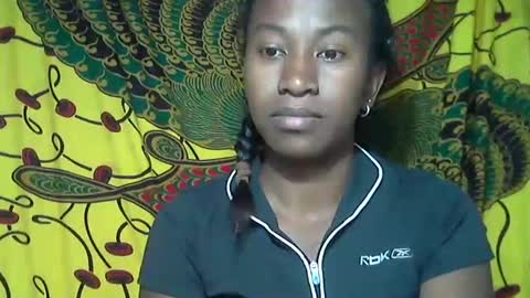 Snapshot of minouch211907 chatting on October 9, 2025, 2:48 pm minouch211907 online show from October 9, 2025, 2:48 pm