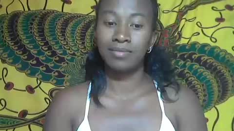 Snapshot of minouch211907 chatting on October 12, 2025, 1:10 pm minouch211907 online show from October 12, 2025, 1:10 pm