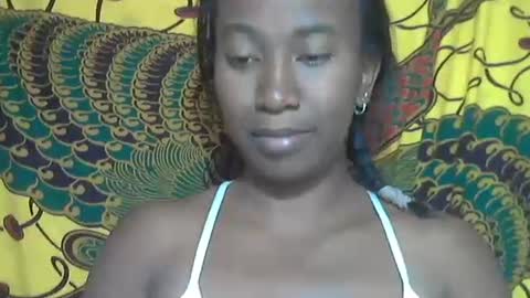 Snapshot of minouch211907 chatting on October 14, 2025, 7:31 am minouch211907 online show from October 14, 2025, 7:31 am