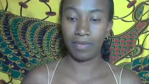 Snapshot of minouch211907 chatting on October 15, 2025, 1:55 pm minouch211907 online show from October 15, 2025, 1:55 pm