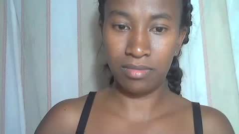 Snapshot of minouch211907 chatting on October 20, 2025, 6:30 pm minouch211907 online show from October 20, 2025, 6:30 pm