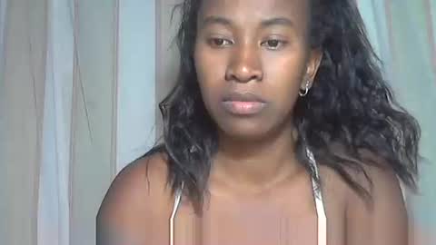 Snapshot of minouch211907 chatting on October 26, 2025, 3:29 pm minouch211907 online show from October 26, 2025, 3:29 pm