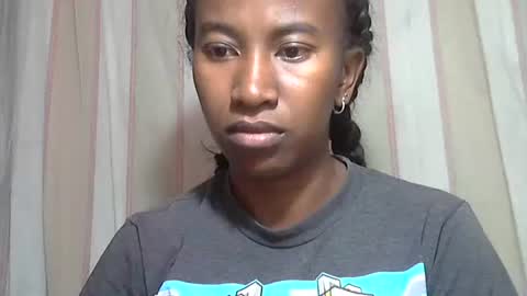 Snapshot of minouch211907 chatting on October 31, 2025, 4:57 am minouch211907 online show from October 31, 2025, 4:57 am