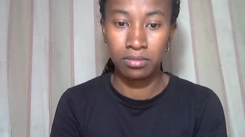 Snapshot of minouch211907 chatting on November 13, 2025, 11:09 am minouch211907 online show from November 13, 2025, 11:09 am