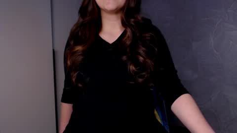 Dasha online show from April 21, 2026, 2:23 pm