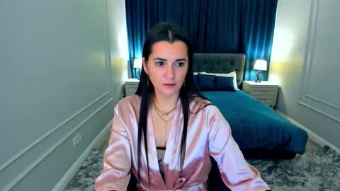 Jessi online show from September 24, 2025, 3:54 am