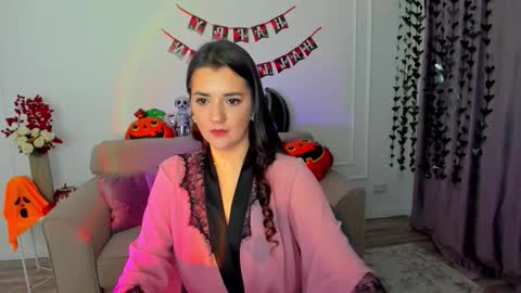 Jessi online show from November 3, 2025, 8:10 pm