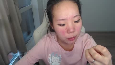 Snapshot of mira_g chatting on March 11, 2025, 12:06 pm mira_g online show from March 11, 2025, 12:06 pm