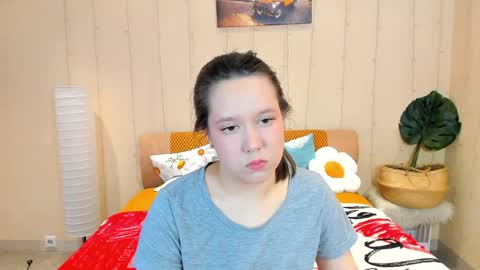 Mira online show from April 12, 2026, 2:27 am
