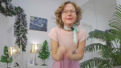 mira_marni online show from January 12, 2026, 11:04 am