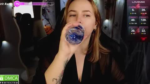 Snapshot of mira_mermayd chatting on November 6, 2025, 8:15 am Mira online show from November 6, 2025, 8:15 am