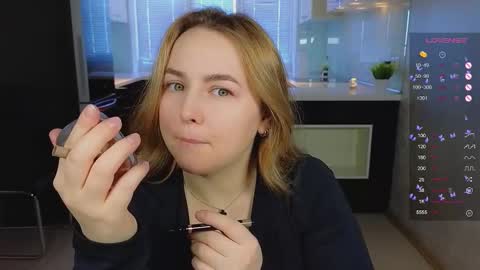 Snapshot of mira_mermayd chatting on February 3, 2026, 8:30 am Mira online show from February 3, 2026, 8:30 am