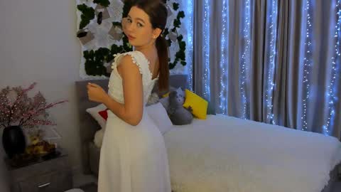 Emma online show from January 11, 2025, 2:15 pm