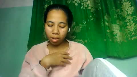 mirah881 online show from June 9, 2026, 6:19 pm