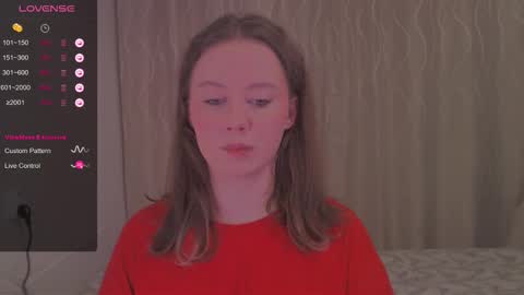 Kira online show from December 1, 2025, 9:53 pm