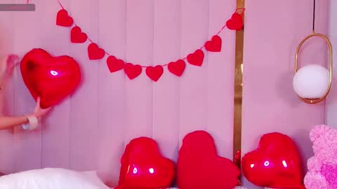 Snapshot of miranda_kery chatting on February 11, 2026, 6:40 am Mira online show from February 11, 2026, 6:40 am