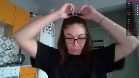 Snapshot of miranda_wish chatting on October 15, 2025, 4:56 am MIRANDA online show from October 15, 2025, 4:56 am