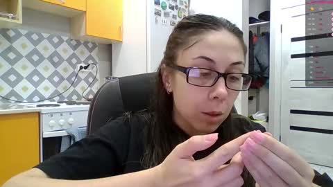 Snapshot of miranda_wish chatting on October 25, 2025, 1:29 pm MIRANDA online show from October 25, 2025, 1:29 pm