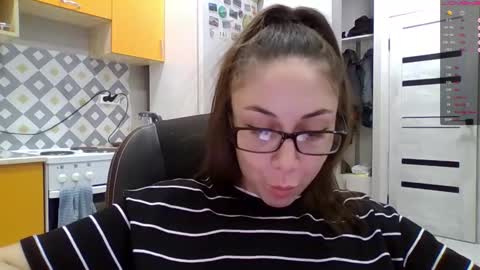 Snapshot of miranda_wish chatting on November 5, 2025, 2:28 pm MIRANDA online show from November 5, 2025, 2:28 pm