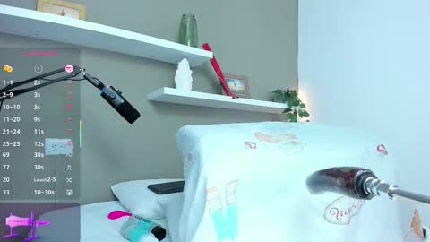 Snapshot of mirandha__ chatting on October 2, 2025, 9:00 pm Miranda online show from October 2, 2025, 9:00 pm