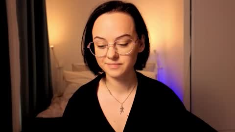 Snapshot of miraskyy chatting on October 19, 2025, 1:56 pm MiraSkyy online show from October 19, 2025, 1:56 pm